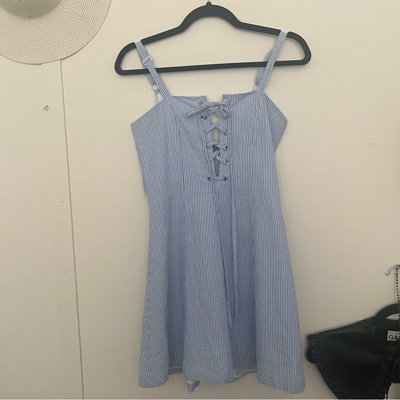 {Staud} 🔷 X Striped and Solid Catalina lace up dress - Picture 3 of 7
